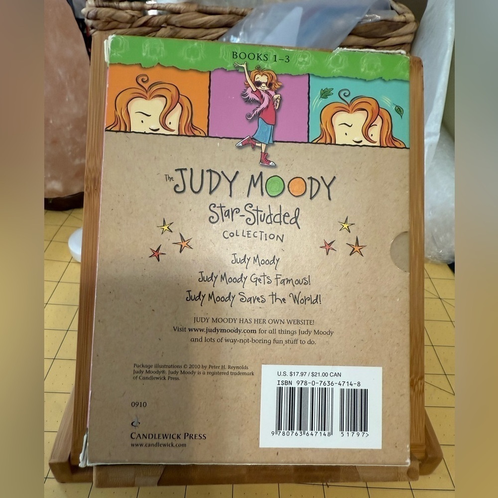 Megan McDonald and 1 more The Judy Moody Star-Studded Collection: Books 1-3 - Picture 4 of 4
